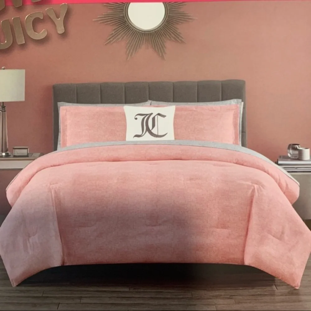 Juicy Couture Cal King 8PC Comforter Set